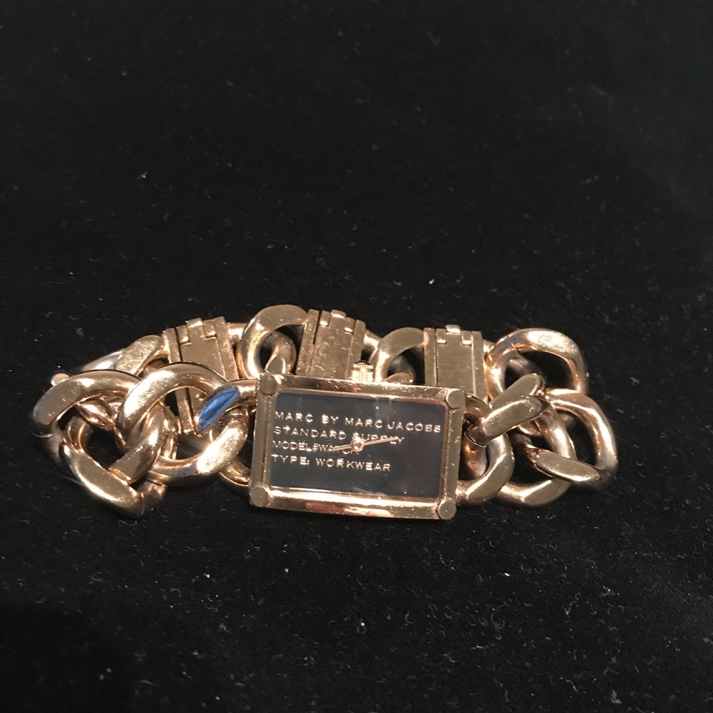 Preownd Marc by Marc Jacobs charm watch authentic